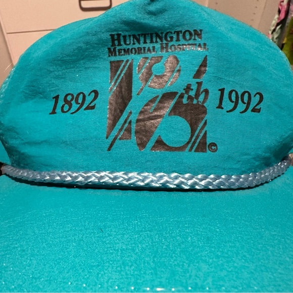 Vintage Huntington SnapBack - Picture 3 of 3